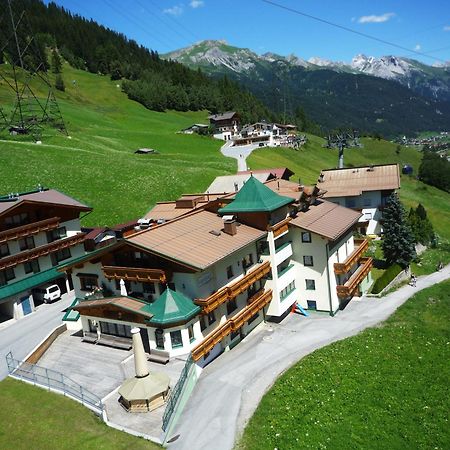Hotel Garni - Restaurant Kaminstube Sankt Anton am Arlberg Exteriör bild